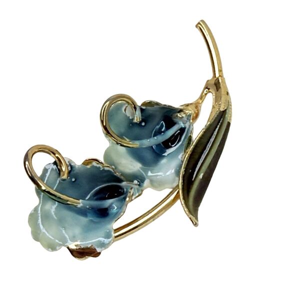 Blue Calla Lily Flower Brooch Pin 1.75" Gold Tone Enamel Cottagecore - Picture 3 of 9